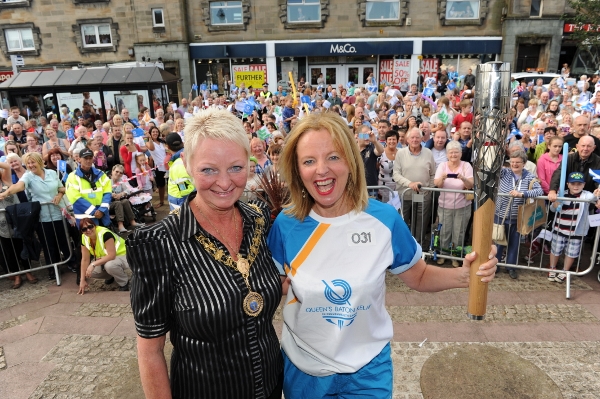 Baton 15 (2) (600x399)